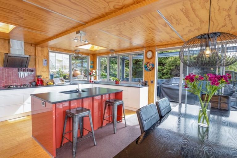 Photo of property in 176 Wainui Main Road, French Farm, 7582