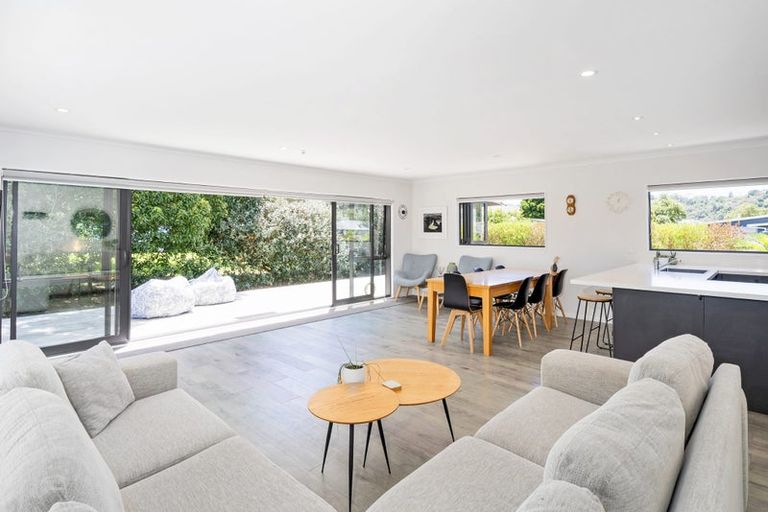 Photo of property in 8 Voyager Place, Cooks Beach, Whitianga, 3591