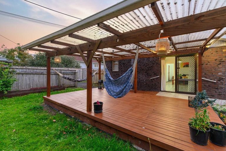 Photo of property in 1/8 Koromiko Street, New Lynn, Auckland, 0600