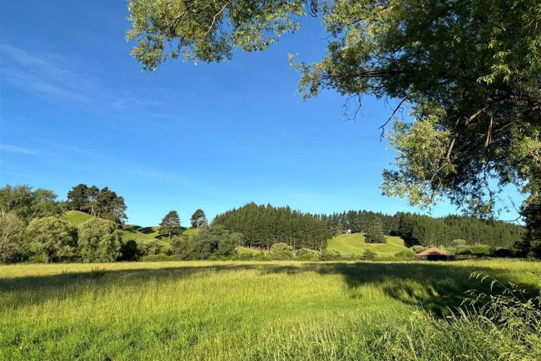 Photo of property in 1248 Moutere Highway, Upper Moutere, 7173