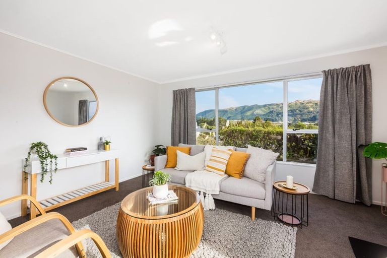 Photo of property in 18b Apple Terrace, Ranui, Porirua, 5024