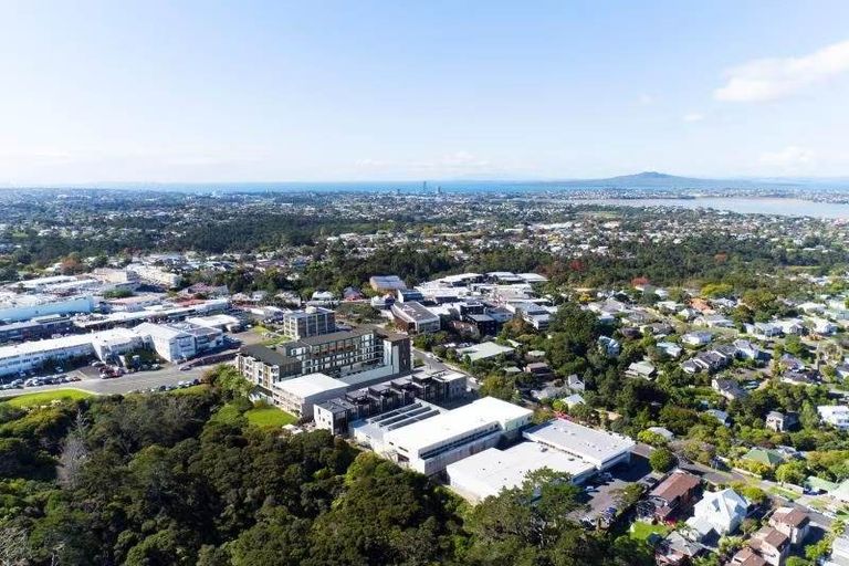 Photo of property in 414/19 Rawene Road, Birkenhead, Auckland, 0626