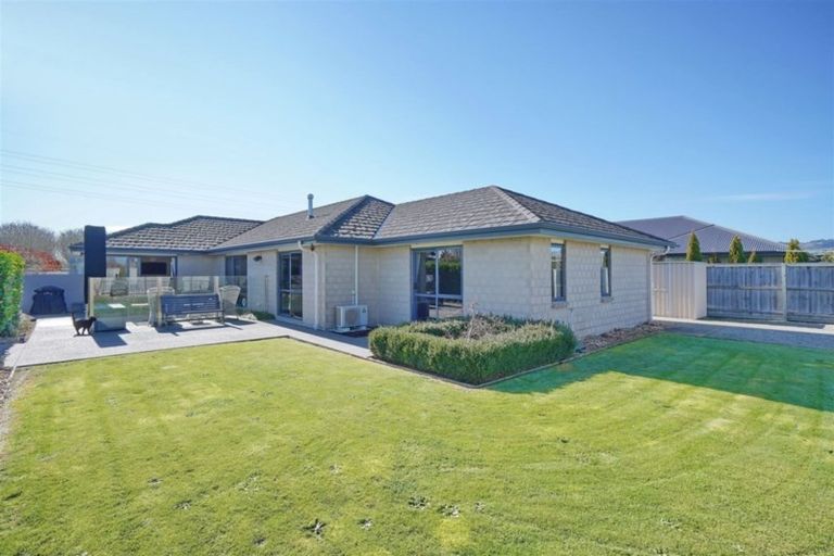 Photo of property in 21 Parklea Avenue, Halswell, Christchurch, 8025