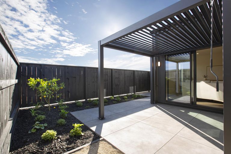 Photo of property in 1/15 Anurangi Rise, Peacocke, Hamilton, 3206