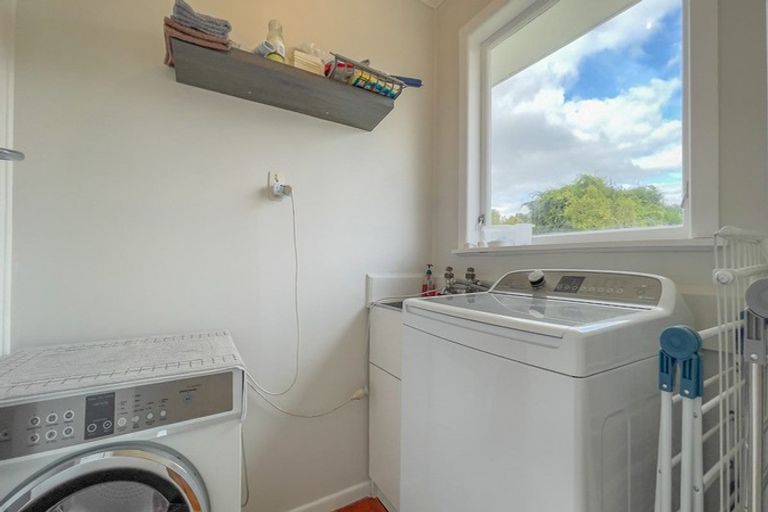 Photo of property in 5 Oxford Street, Tirau, 3410