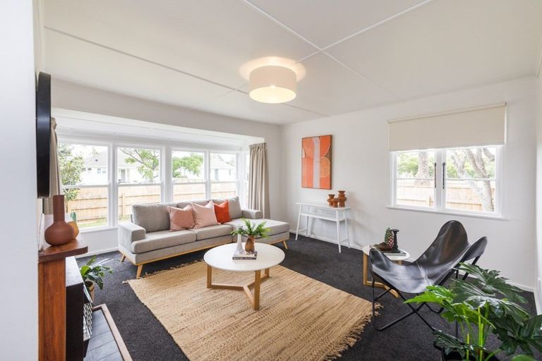 Photo of property in 7a Humber Street, Island Bay, Wellington, 6023
