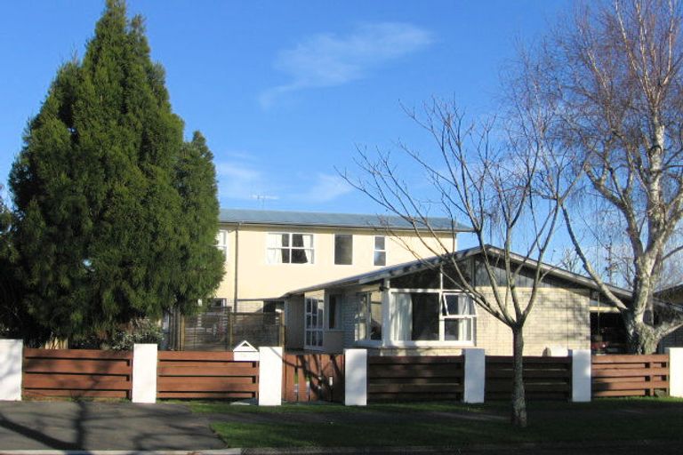 Photo of property in 79 Morrow Avenue, St Andrews, Hamilton, 3200