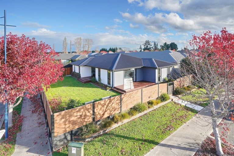 Photo of property in 9 Seaward Street, Pegasus, 7612