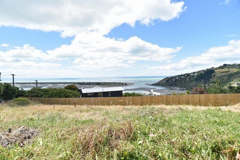 Photo of property in 97 Moncks Spur Road, Redcliffs, Christchurch, 8081