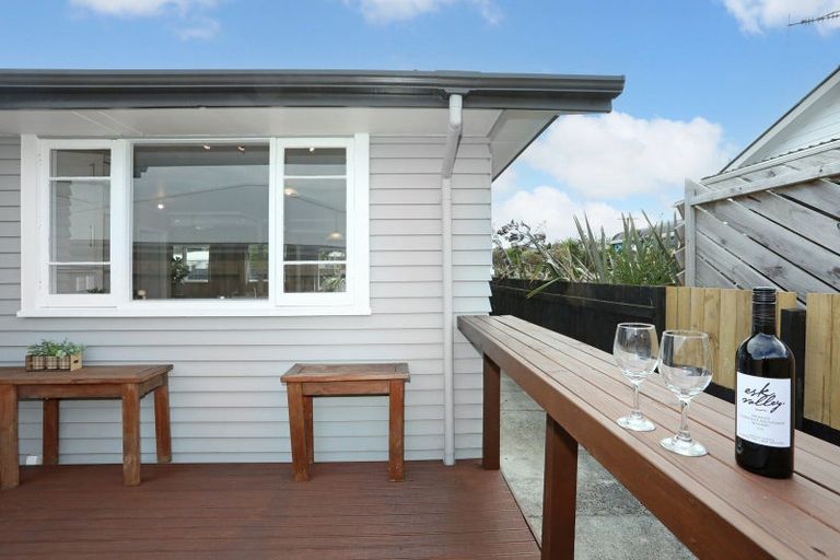 Photo of property in 9 Poole Street, Feilding, 4702