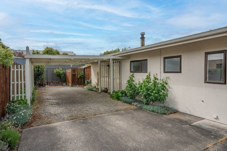 Photo of property in 1/5 Dorothy Drive, Acacia Bay, Taupo, 3330
