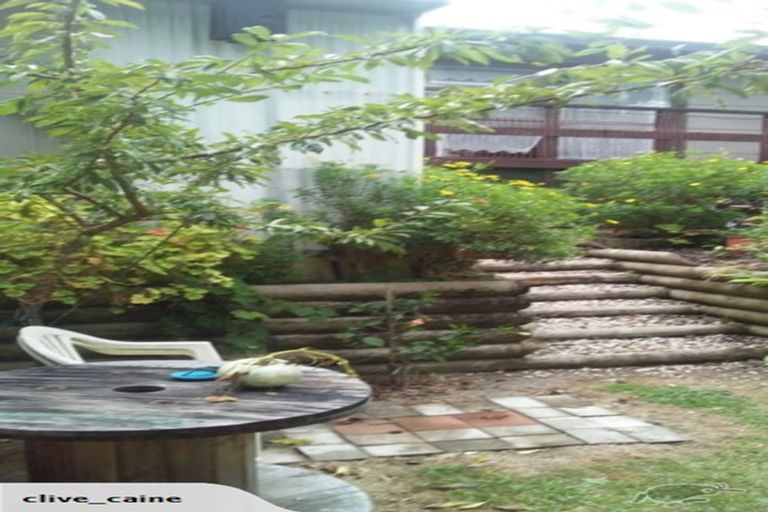 Photo of property in 6 Nettlingham Place, Te Puke, 3119