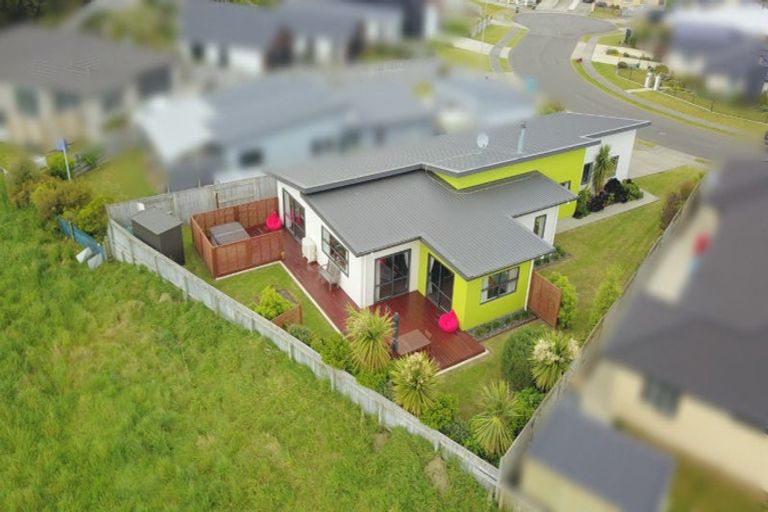 Photo of property in 9 Oxnam Place, Foxton Beach, Foxton, 4815