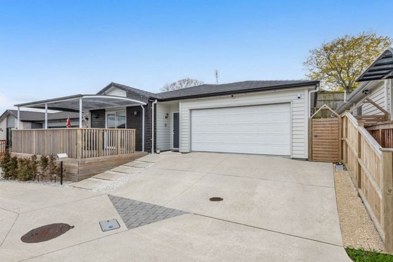 Photo of property in 39 Farranfore Road, Opaheke, Papakura, 2113