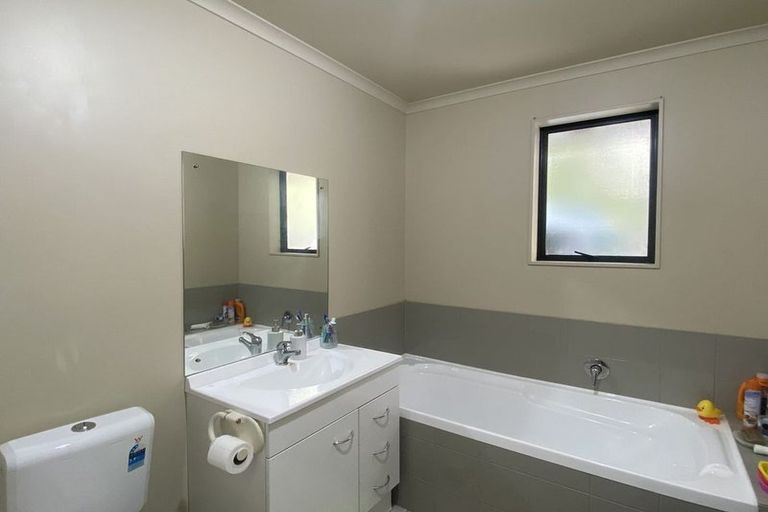 Photo of property in 115c Glendhu Road, Bayview, Auckland, 0629