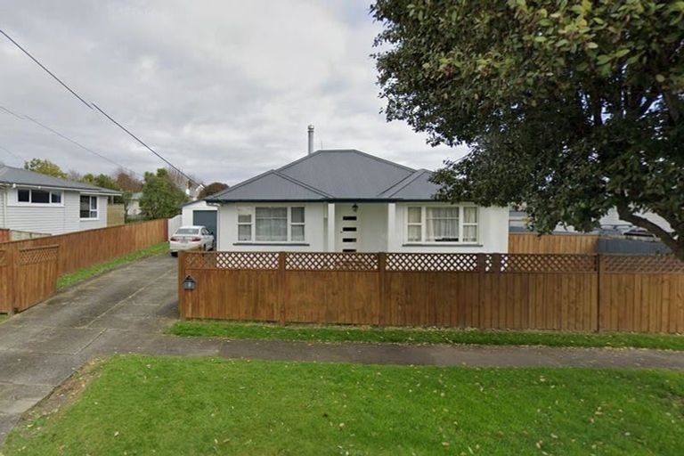 Photo of property in 7 Duke Street, Levin, 5510