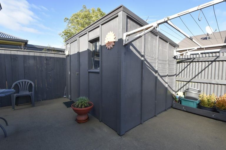 Photo of property in 2 Hereford Drive, Carterton, 5713