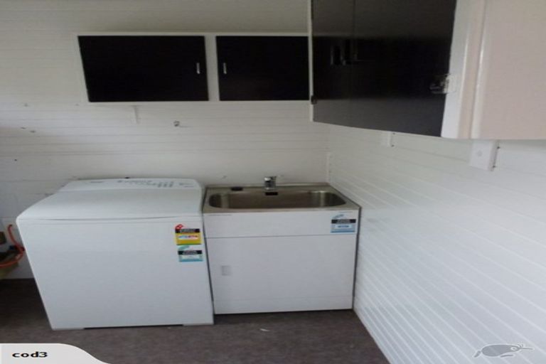 Photo of property in 5a Grove Road, Kelburn, Wellington, 6012