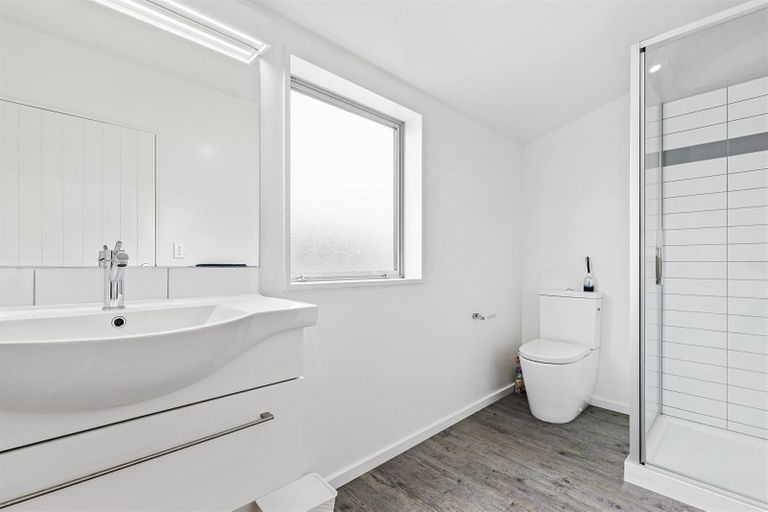 Photo of property in 24 Lonsdale Street, New Brighton, Christchurch, 8083