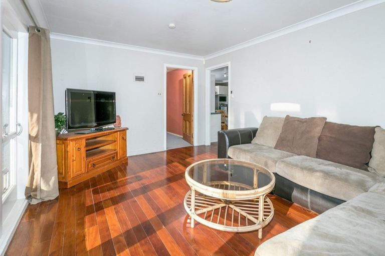 Photo of property in 13 Sunnyside Road, Nawton, Hamilton, 3200