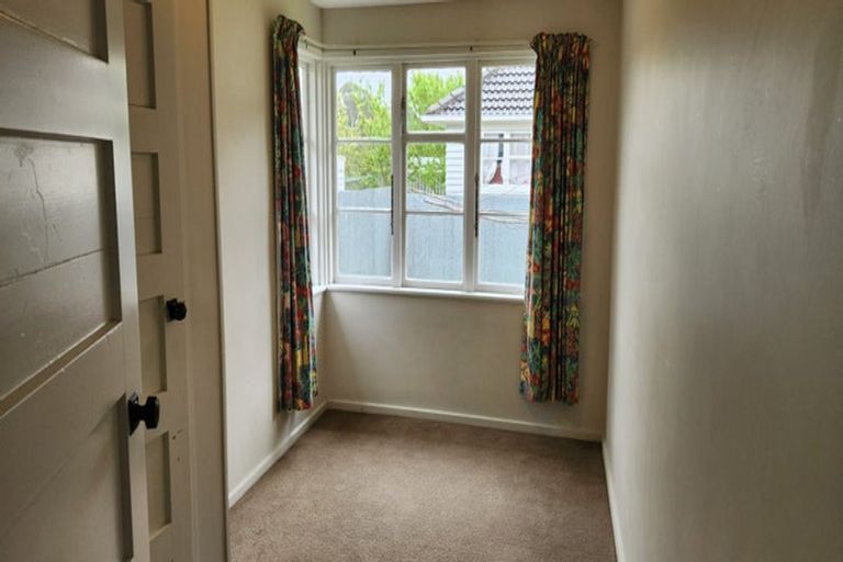 Photo of property in 21 Ballantyne Avenue, Upper Riccarton, Christchurch, 8041