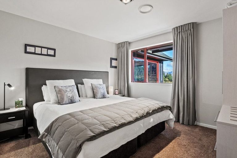 Photo of property in 137 Alpine Retreat Road, Ben Lomond, Queenstown, 9371