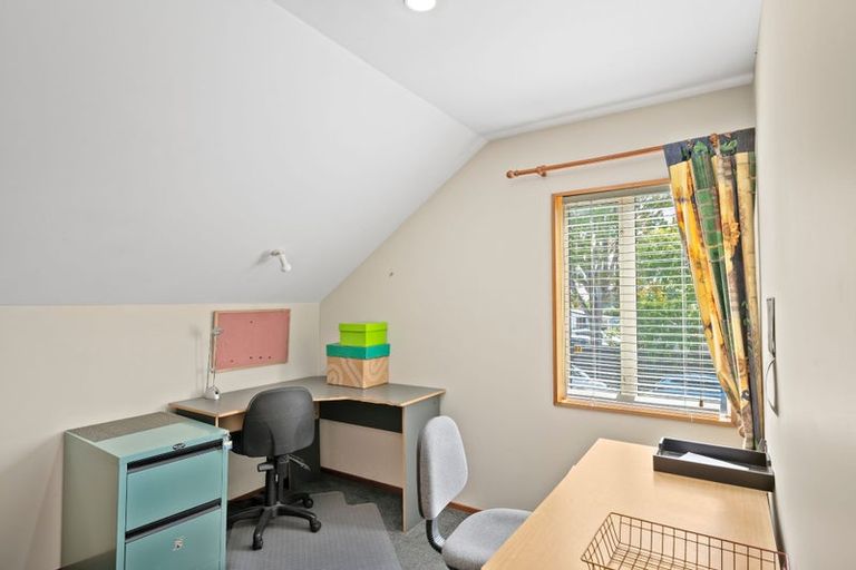 Photo of property in 1 Elmwood Road, Strowan, Christchurch, 8052