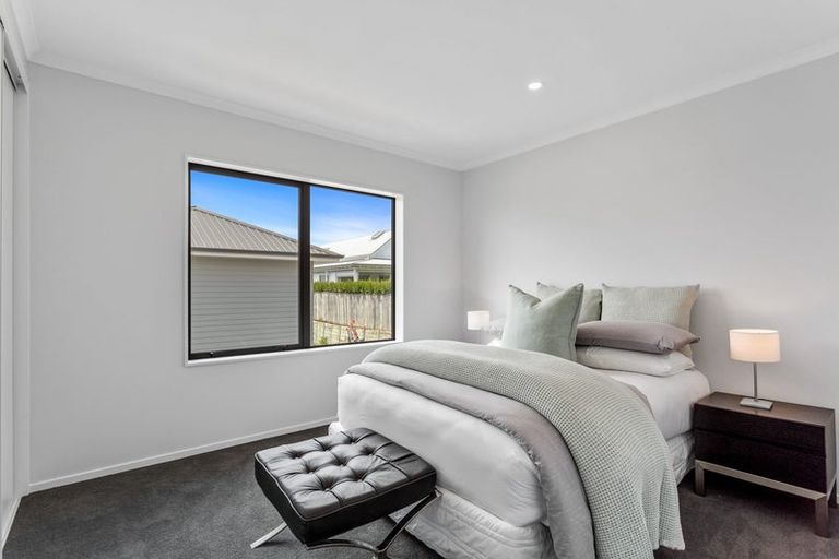 Photo of property in 1 Koura Drive, Red Beach, 0932