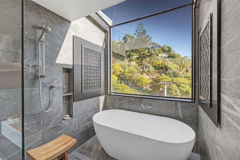 Photo of property in 2 Marriner Street, Sumner, Christchurch, 8081