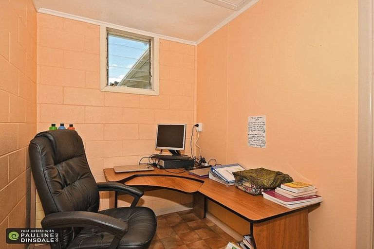 Photo of property in 400 Crane Road, Kauri, Kamo, 0185