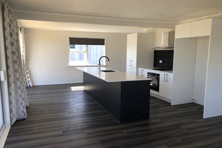 Photo of property in 84 First View Avenue, Beachlands, Auckland, 2018