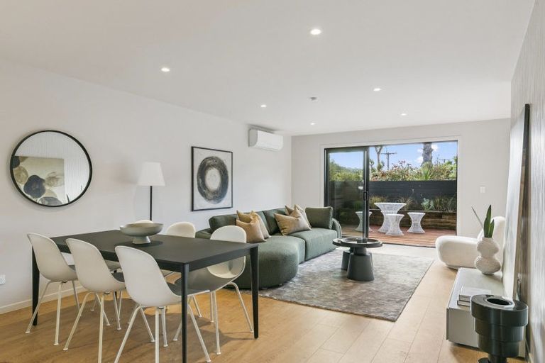 Photo of property in 365c Karori Road, Karori, Wellington, 6012