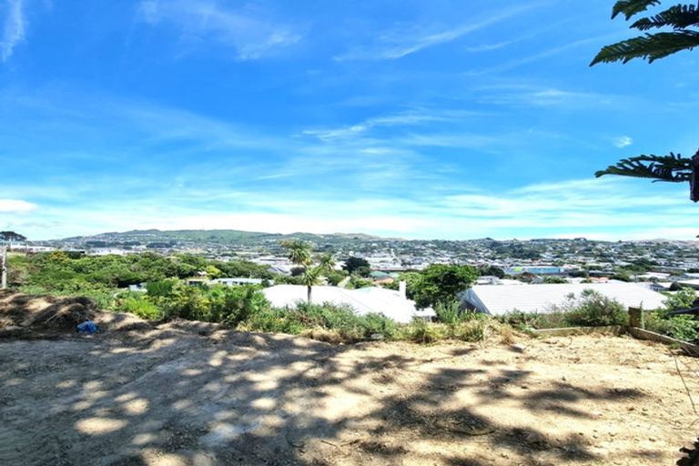 Photo of property in 10 Chesterton Street, Johnsonville, Wellington, 6037