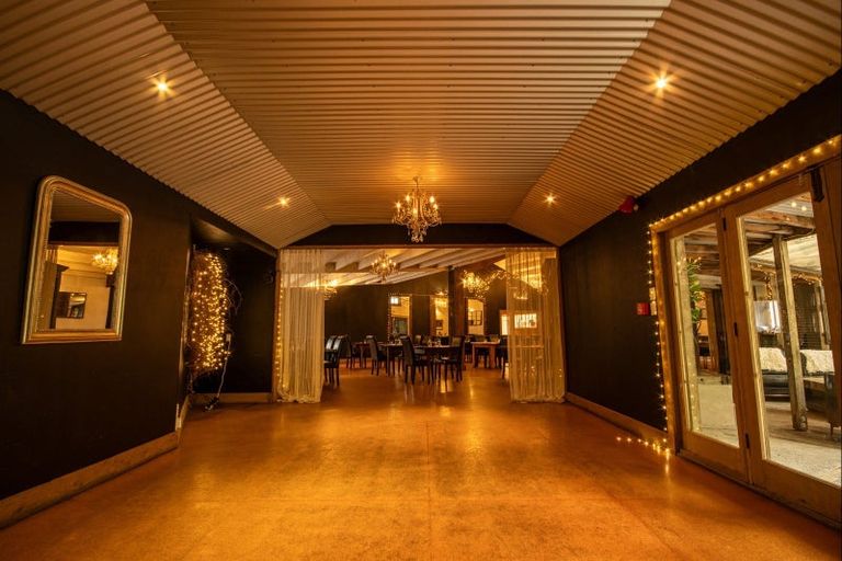 Photo of property in 201 Lochiel Branxholme Road, Lochiel, Winton, 9781