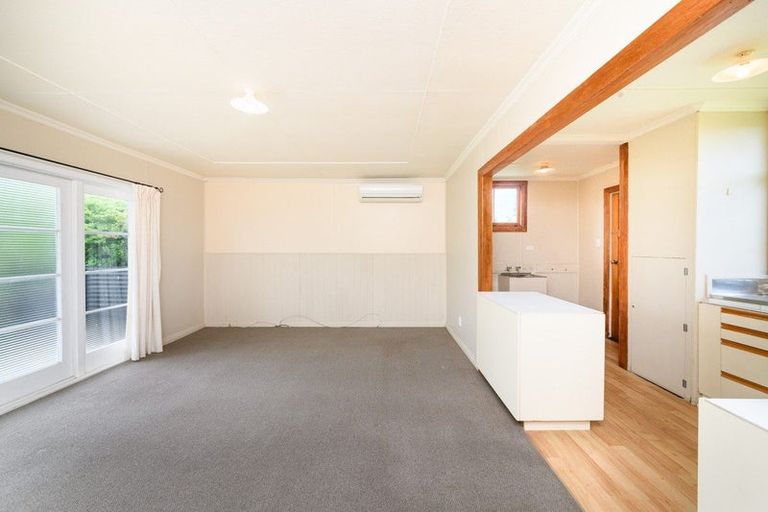 Photo of property in 24 Main Street, Marton, 4710