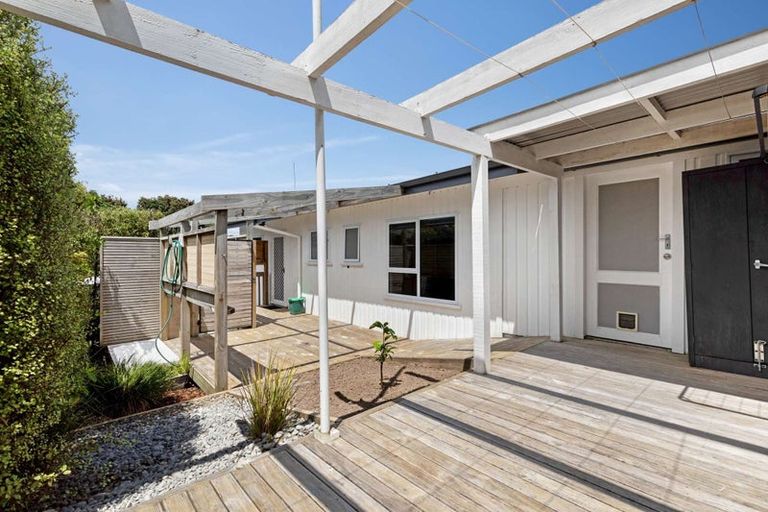 Photo of property in 15a Glenfield Place, Brookfield, Tauranga, 3110