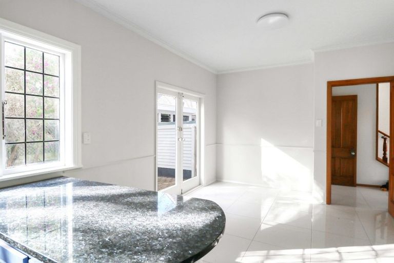 Photo of property in 12 Cornwall Street, Hutt Central, Lower Hutt, 5010