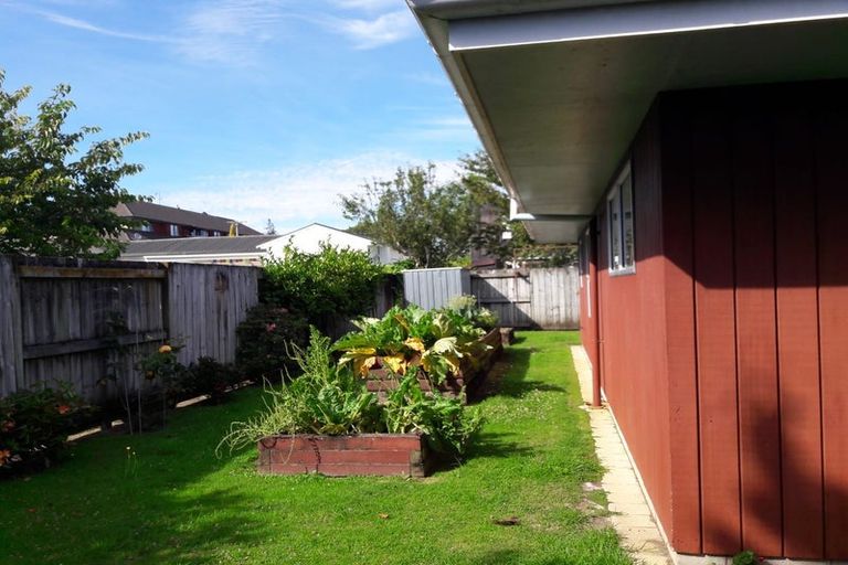 Photo of property in 424c Devonport Road, Tauranga South, Tauranga, 3112