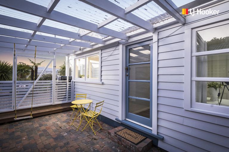 Photo of property in 151 Victoria Road, Saint Clair, Dunedin, 9012