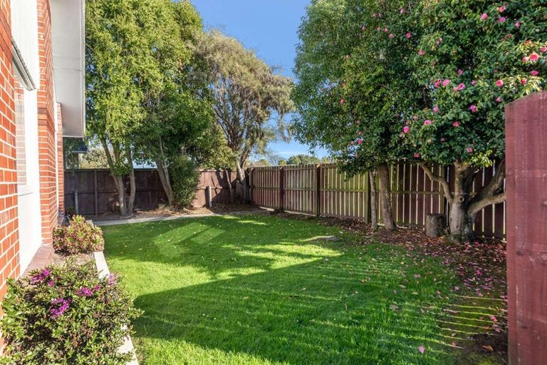 Photo of property in 1/472 Greers Road, Bishopdale, Christchurch, 8053