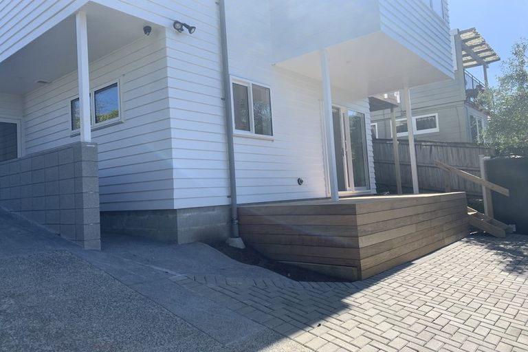 Photo of property in 18a Sunny Brae Crescent, Westmere, Auckland, 1022