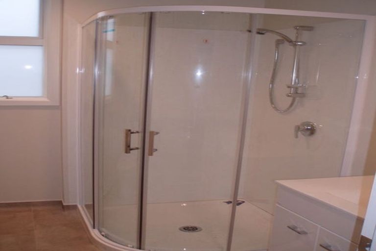 Photo of property in 26 Wilson Street, Newtown, Wellington, 6021