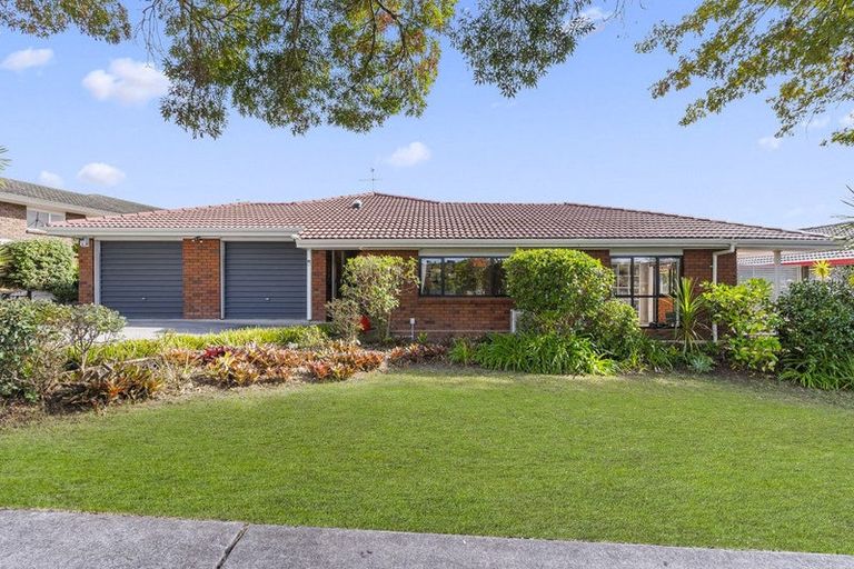 Photo of property in 6 Merino Avenue, Somerville, Auckland, 2014