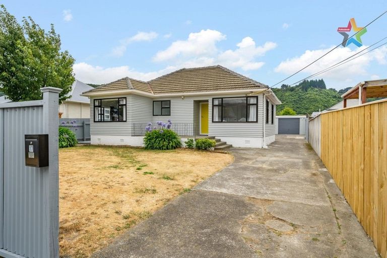Photo of property in 17 Reynolds Street, Taita, Lower Hutt, 5011