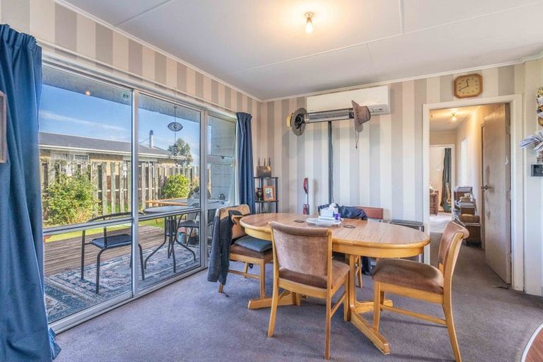 Photo of property in 59 Paisley Street, Kew, Invercargill, 9812