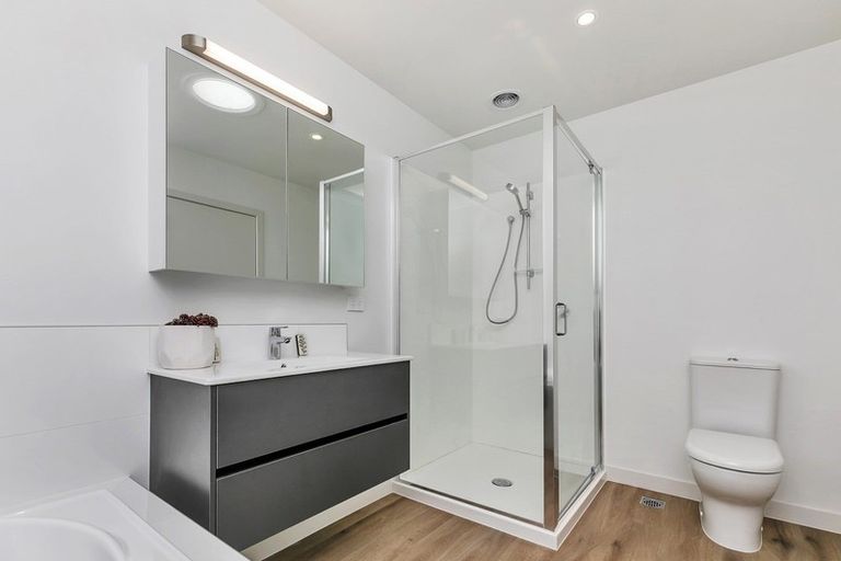 Photo of property in 38 Walter Merton Road, Hobsonville, Auckland, 0616