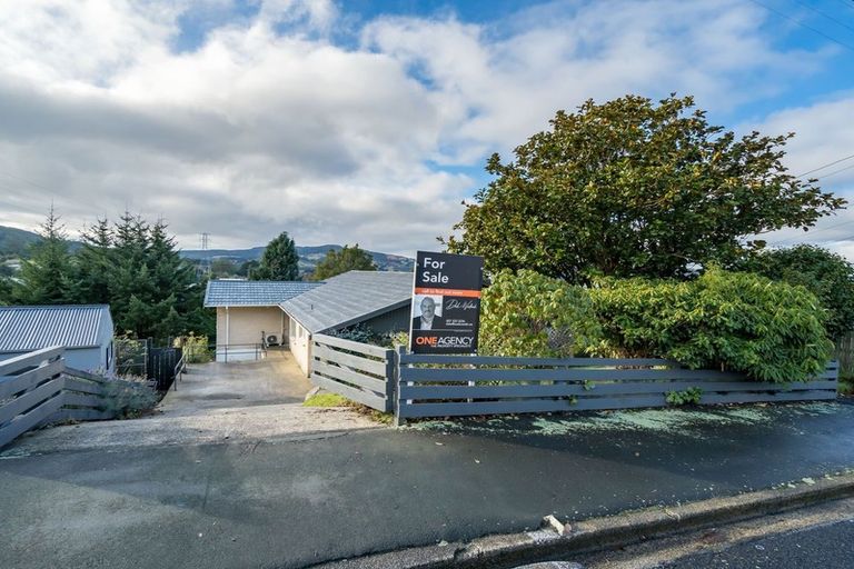 Photo of property in 72 Centennial Avenue, Helensburgh, Dunedin, 9010