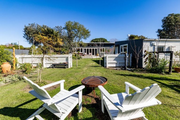 Photo of property in 190 Onehunga Road, Bay View, Napier, 4182