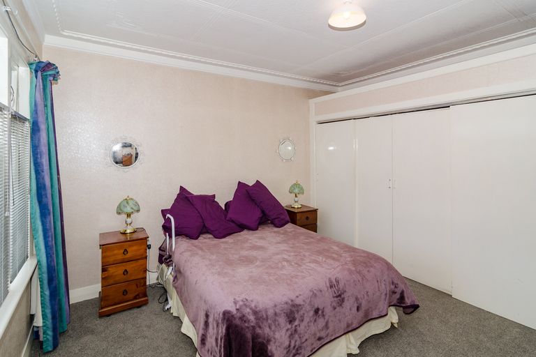 Photo of property in 8 Westland Street, Green Island, Dunedin, 9018
