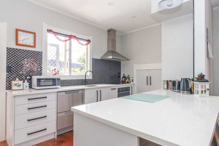 Photo of property in 8 Miller Avenue, Paeroa, 3600